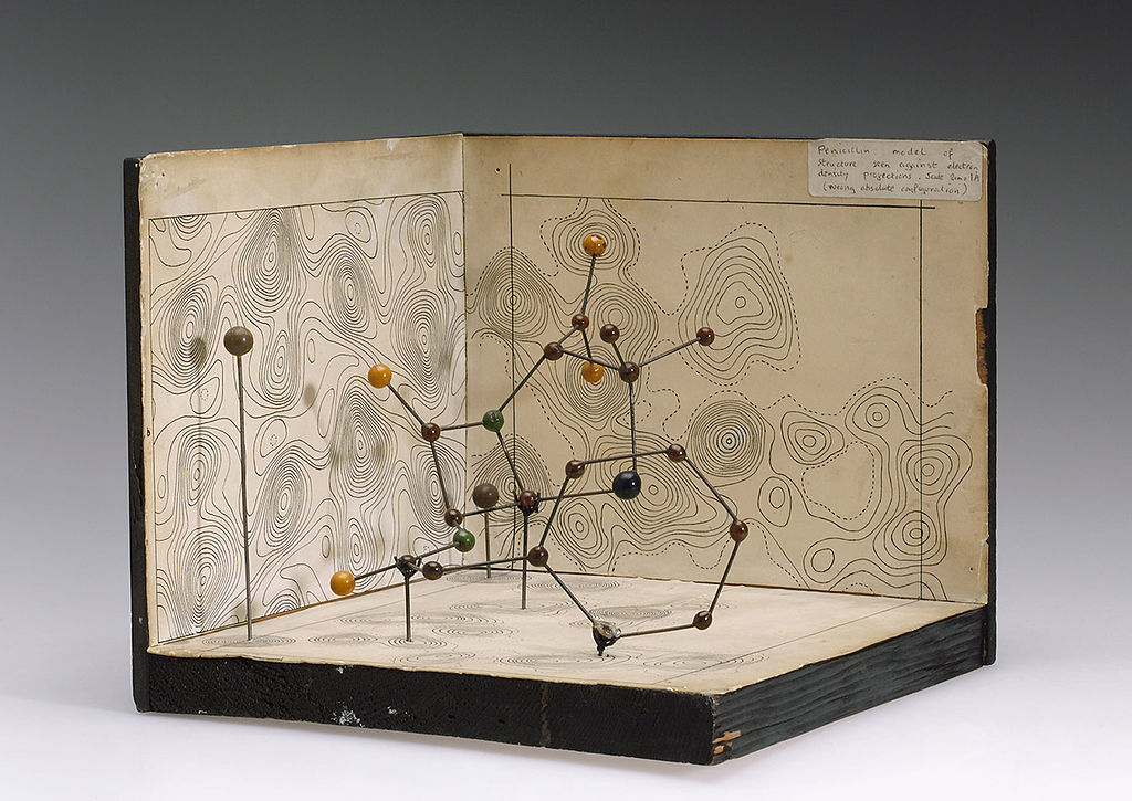 Dorothy_Hodgkin_modelo_penicilina